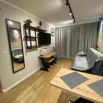 Magia Z Bezplatnym Parkingiem I Klimatyzacja Apartment Rzeszow